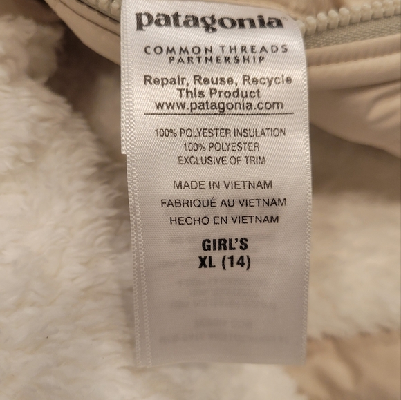Patagonia Hooded Reversible Beige down jacket ,(Full Zip) Girls Size XL 14 - Picture 3 of 10